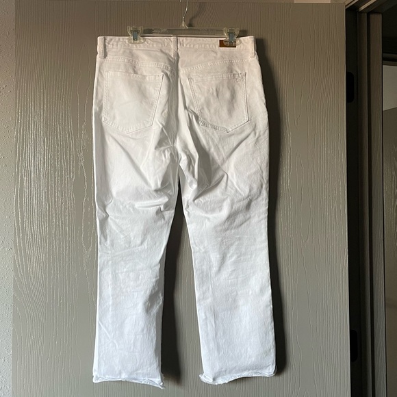 White jeans - Picture 2 of 5